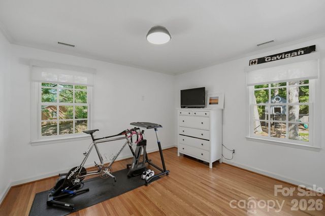 3901 Severn Avenue, Charlotte, NC 28210