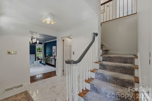 3901 Severn Avenue, Charlotte, NC 28210