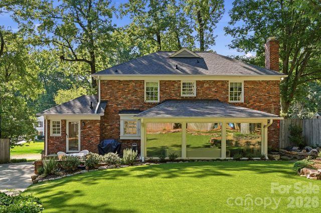 3901 Severn Avenue, Charlotte, NC 28210