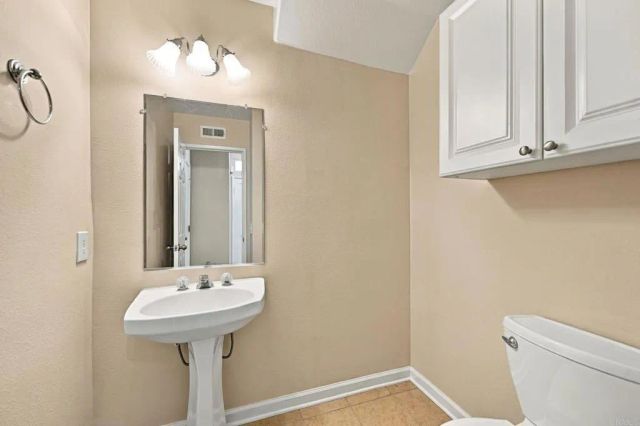 11595 Compass Dr Drive North 8, San Diego, CA 92126
