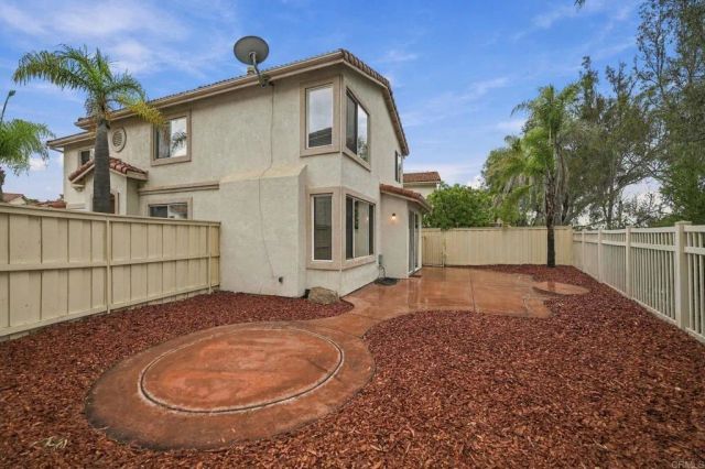 11595 Compass Dr Drive North 8, San Diego, CA 92126