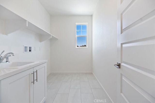 3730 Crossen Drive, Corona, CA 92883