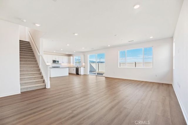 3730 Crossen Drive, Corona, CA 92883