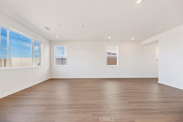 3730 Crossen Drive, Corona, CA 92883