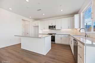 3730 Crossen Drive, Corona, CA 92883