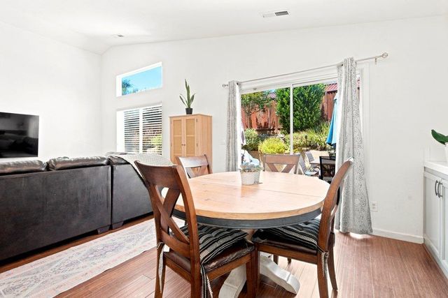 1571 Mimosa Street, Hollister, CA 95023