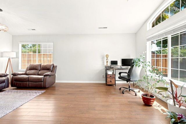 1571 Mimosa Street, Hollister, CA 95023