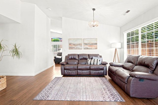 1571 Mimosa Street, Hollister, CA 95023