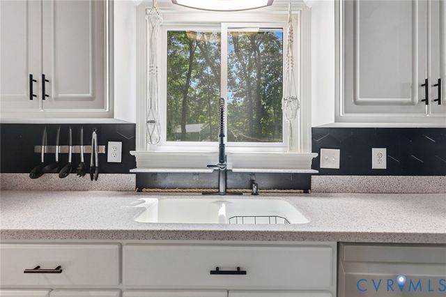 1633 Elmart Ln, Chesterfield, VA 23235