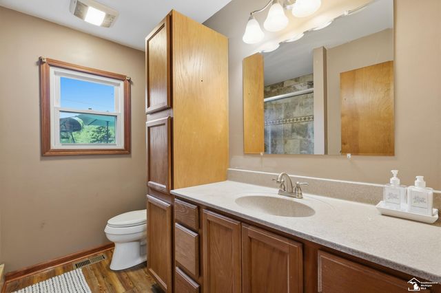 3498 Iroquois Trail, Monroe, MI 48162