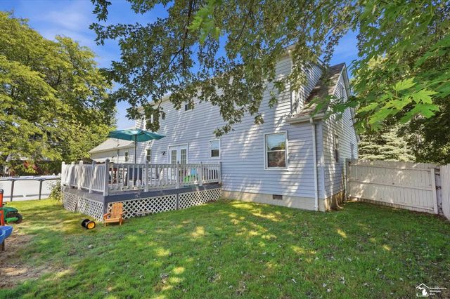 3498 Iroquois Trail, Monroe, MI 48162