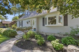 3498 Iroquois Trail, Monroe, MI 48162