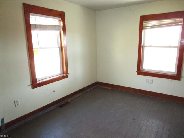 403 Benthall RD, Hampton, VA 23664