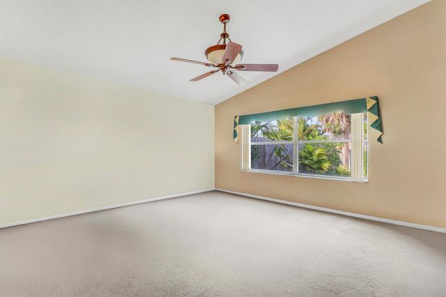 4969 Broadstone Circle, West Palm Beach, FL 33417