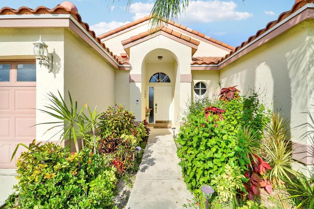 4969 Broadstone Circle, West Palm Beach, FL 33417
