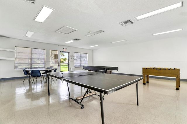 4969 Broadstone Circle, West Palm Beach, FL 33417