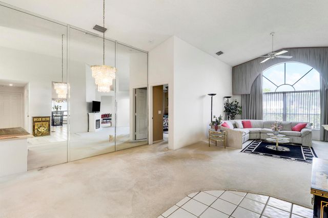 4969 Broadstone Circle, West Palm Beach, FL 33417