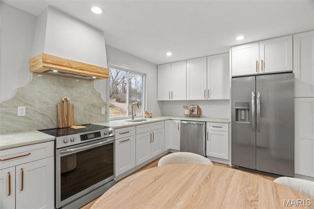 4175 Scotch Drive, Bridgeton, MO 63044