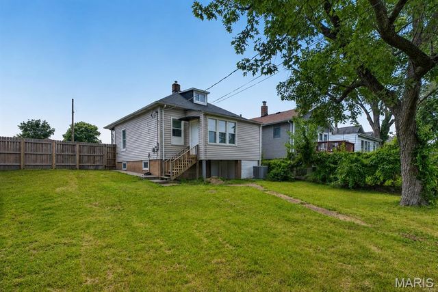 4735 Hannover Avenue, St Louis, MO 63123