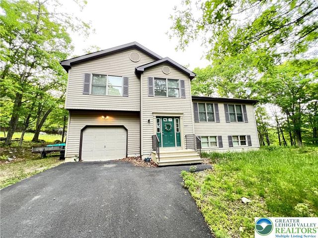 107 Warbler Court, Lehman Twp, PA 18324