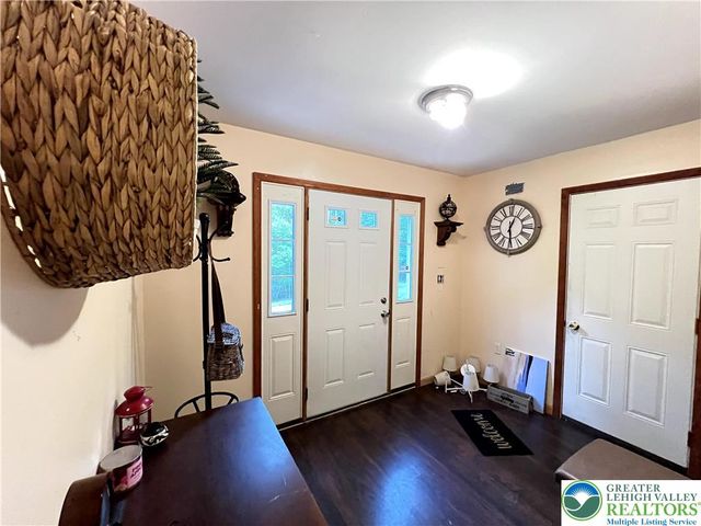 107 Warbler Court, Lehman Twp, PA 18324