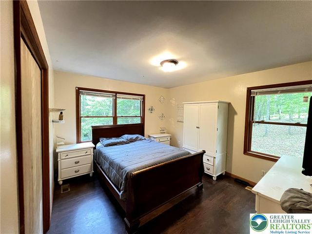 107 Warbler Court, Lehman Twp, PA 18324