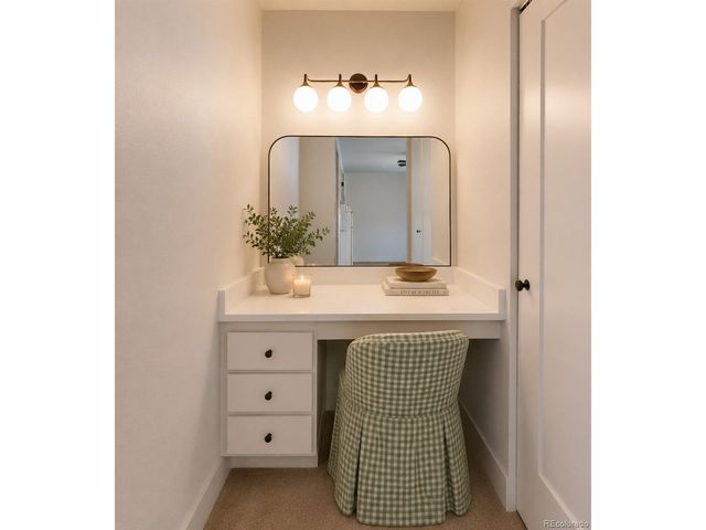 9238 E Mansfield Ave, Denver, CO 80237