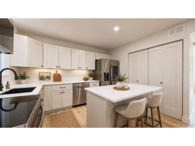 9238 E Mansfield Ave, Denver, CO 80237