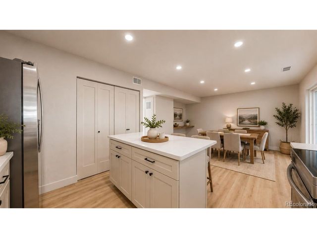 9238 E Mansfield Ave, Denver, CO 80237