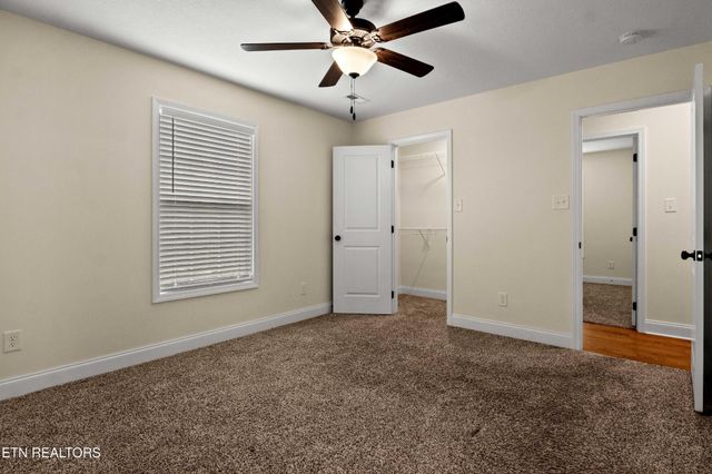 8021 Poplar Grove Lane, Powell, TN 37849