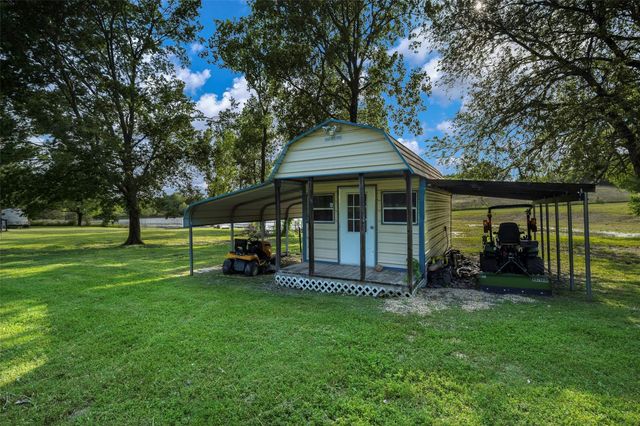 15936 County Road 566, Farmersville, TX 75442