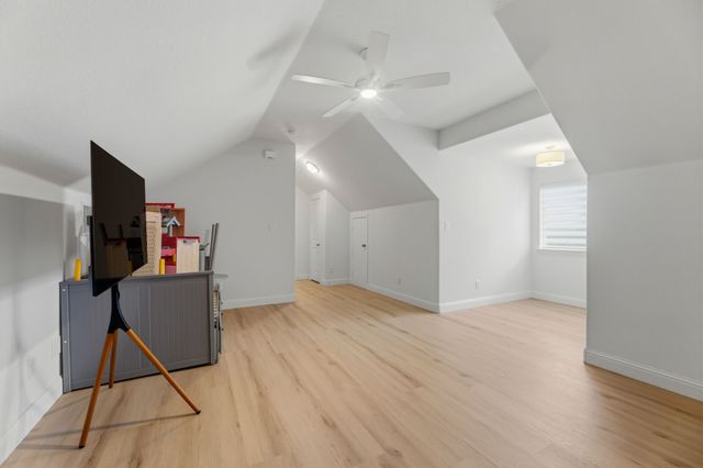 505 Inwood Street, Benbrook, TX 76126