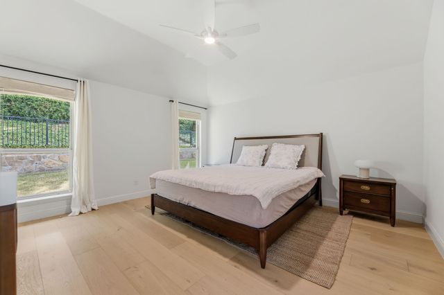505 Inwood Street, Benbrook, TX 76126