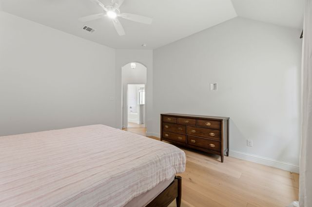 505 Inwood Street, Benbrook, TX 76126