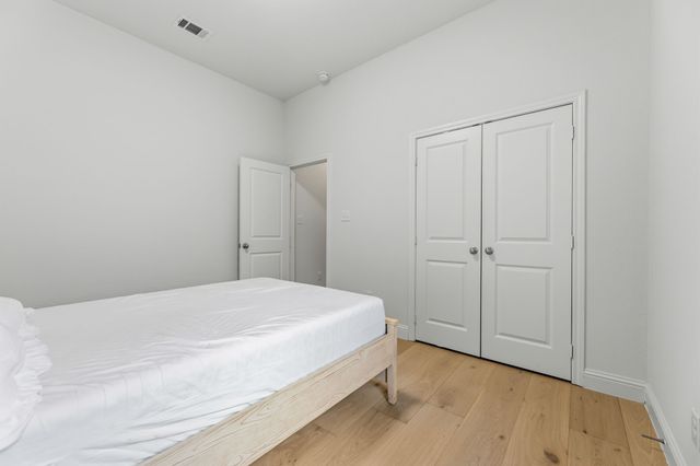 505 Inwood Street, Benbrook, TX 76126