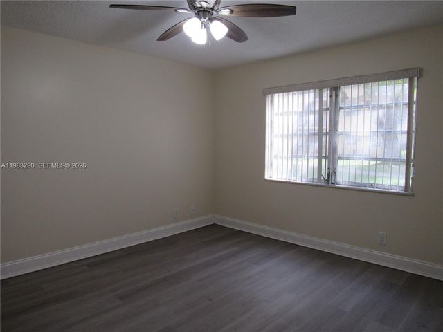 100 Ashbury Rd 102, Hollywood, FL 33024