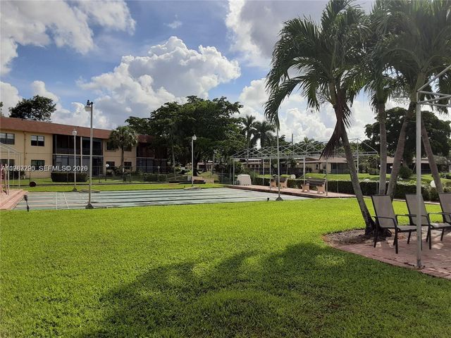 100 Ashbury Rd 102, Hollywood, FL 33024