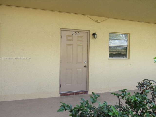 100 Ashbury Rd 102, Hollywood, FL 33024