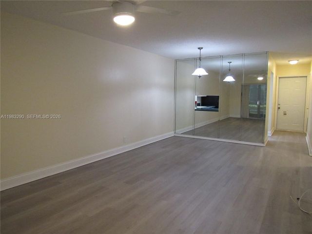 100 Ashbury Rd 102, Hollywood, FL 33024