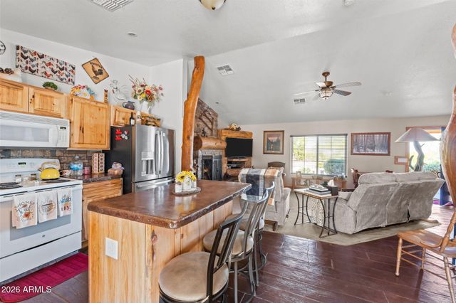 67062 MONROE Street, Salome, AZ 85348