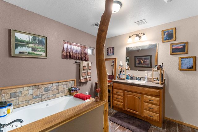 67062 MONROE Street, Salome, AZ 85348