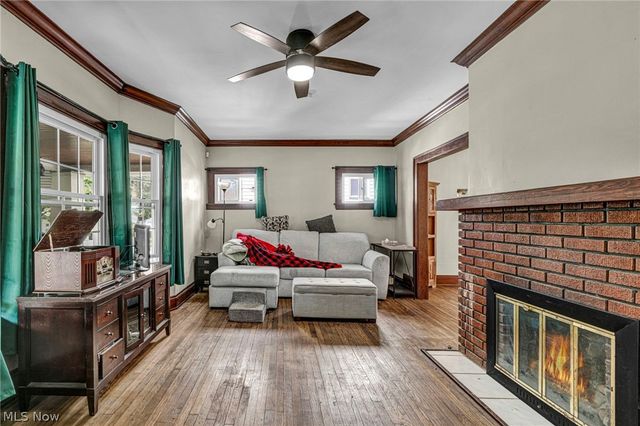 3255 W 115th Street, Cleveland, OH 44111