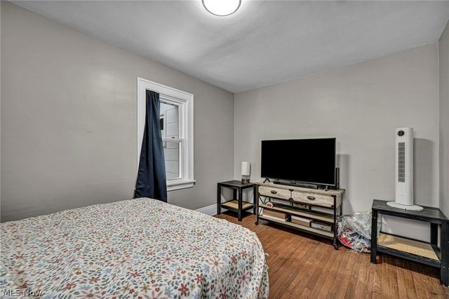 3255 W 115th Street, Cleveland, OH 44111