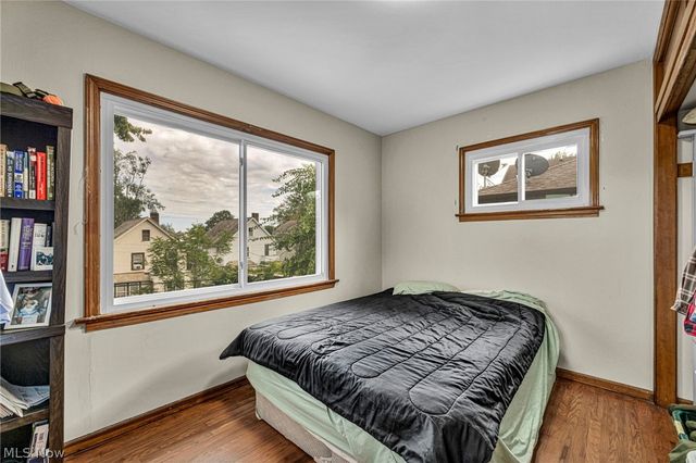 3255 W 115th Street, Cleveland, OH 44111