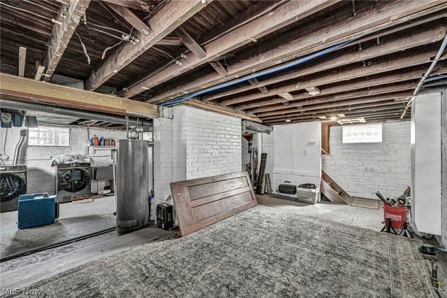 3255 W 115th Street, Cleveland, OH 44111