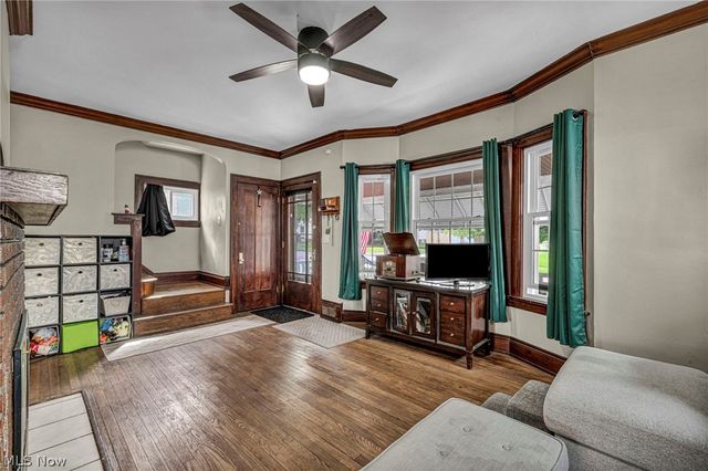 3255 W 115th Street, Cleveland, OH 44111