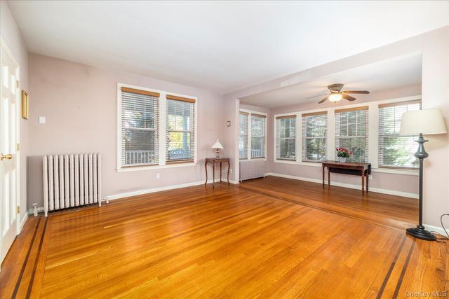 76 Driscoll Avenue, Rockville Centre, NY 11570