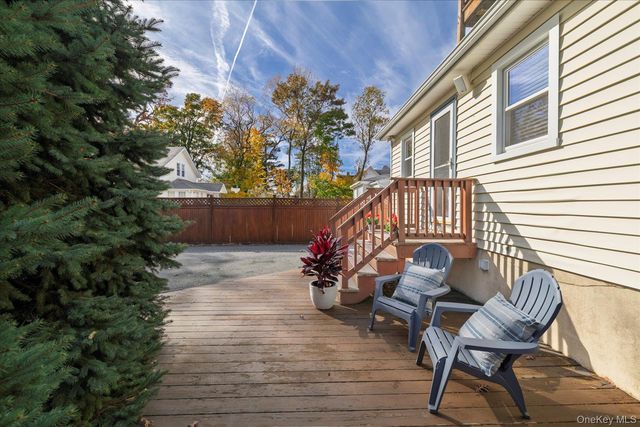 76 Driscoll Avenue, Rockville Centre, NY 11570