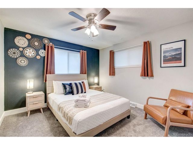 6022 Newcombe Ct, Arvada, CO 80004