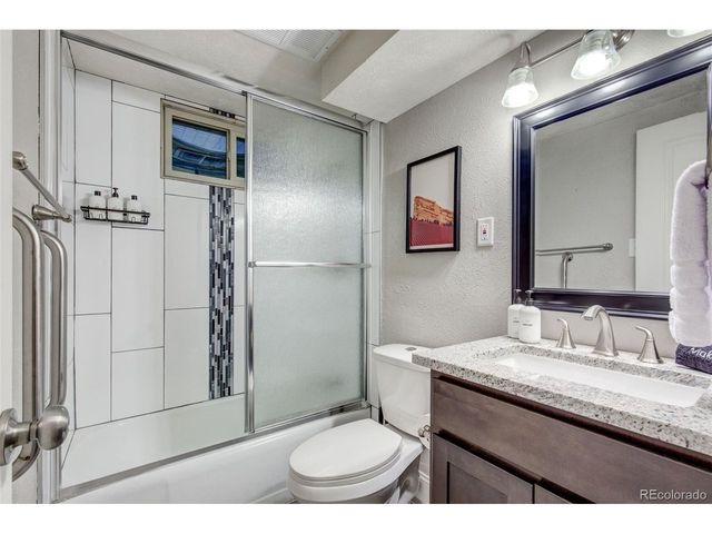 6022 Newcombe Ct, Arvada, CO 80004